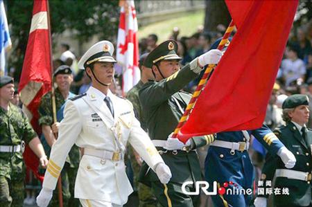 中國儀仗隊(duì)參加俄羅斯閱兵，展現(xiàn)軍威與友誼的壯麗畫卷，中俄友誼見證，中國儀仗隊(duì)參加俄羅斯閱兵，壯麗畫卷展現(xiàn)軍威與深情友誼