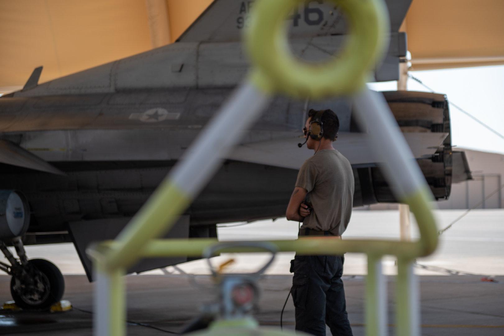 中國空軍戰機數量概覽，2022年的最新數據解讀，中國空軍戰機數量概覽，最新數據解讀及分析（2022版）