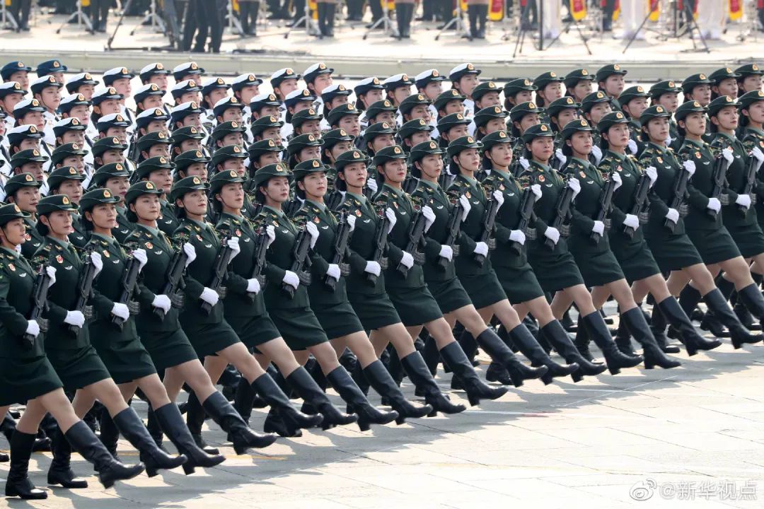 國慶閱兵女兵方隊視頻，展現新時代巾幗英雄風采，國慶閱兵女兵方隊視頻，展現新時代巾幗英雄風采閃耀閱兵場