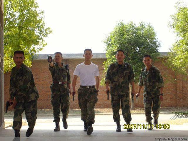 龍焱特種部隊大隊長，英勇無畏的領袖與傳奇戰士的典范，龍焱特種部隊大隊長，英勇無畏的領袖與戰士傳奇典范