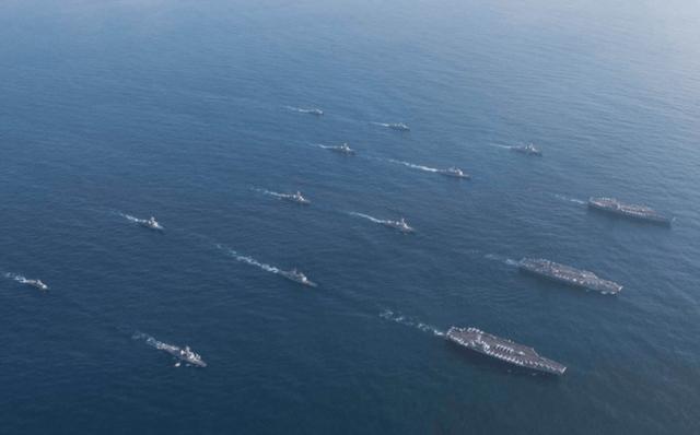 美軍艦穿越海峽，國(guó)際水域的航行自由與挑戰(zhàn)，美軍艦穿越海峽，航行自由與國(guó)際水域的挑戰(zhàn)