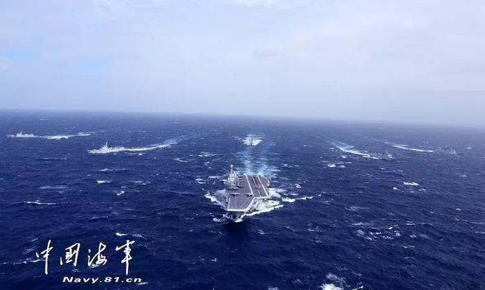 走進中國人民海軍官網——探索海軍力量，感受藍色榮耀，走進海軍官網，探索藍色榮耀，感受海軍力量