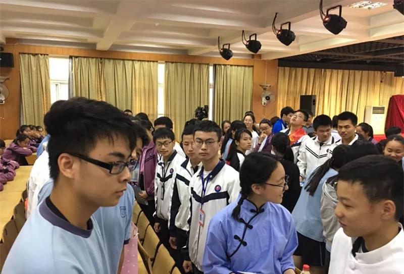 新澳門三中三6組免費公開——探索與解析，澳門三中三最新6組數據解析與探索，免費公開揭秘