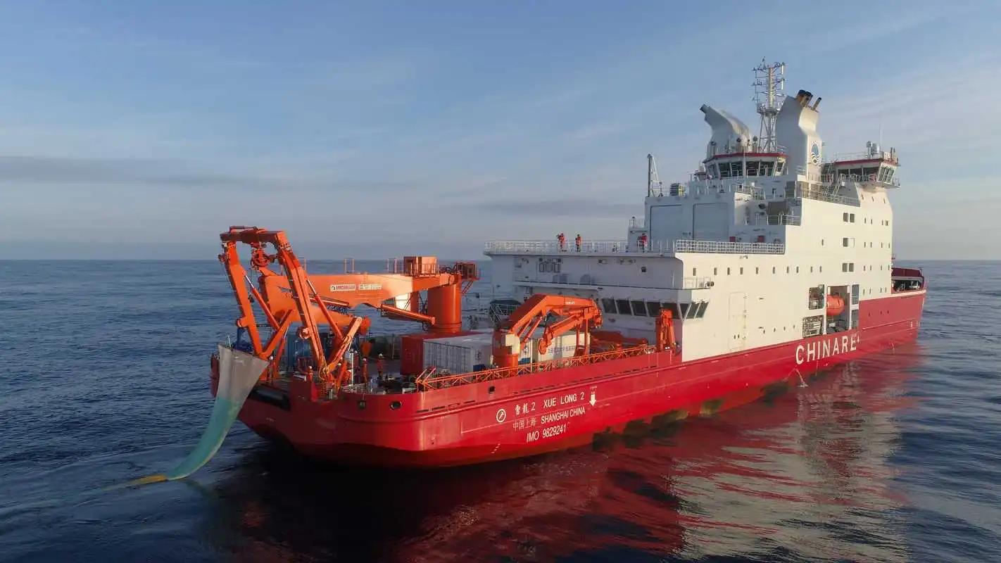 關于中國海軍004號航母下水時間表的全面解析，中國海軍004號航母下水時間表全面解析