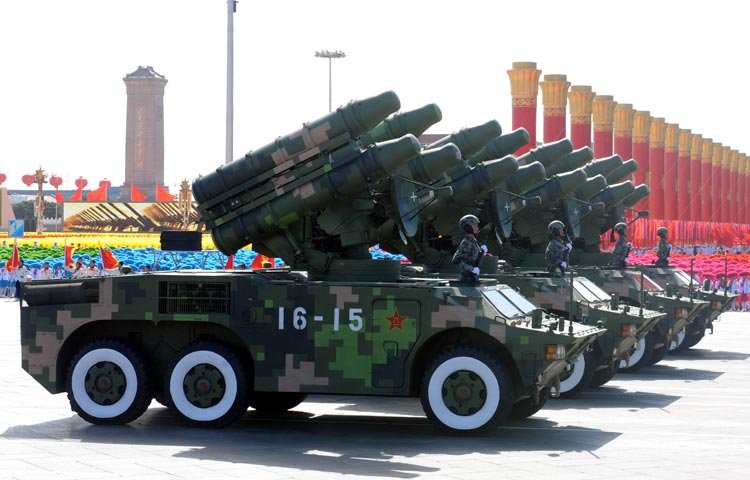 慶祝輝煌歷程，閱兵裝備方隊(duì)60周年回顧與展望，閱兵裝備方隊(duì)輝煌歷程回顧與展望，慶祝成立60周年盛典
