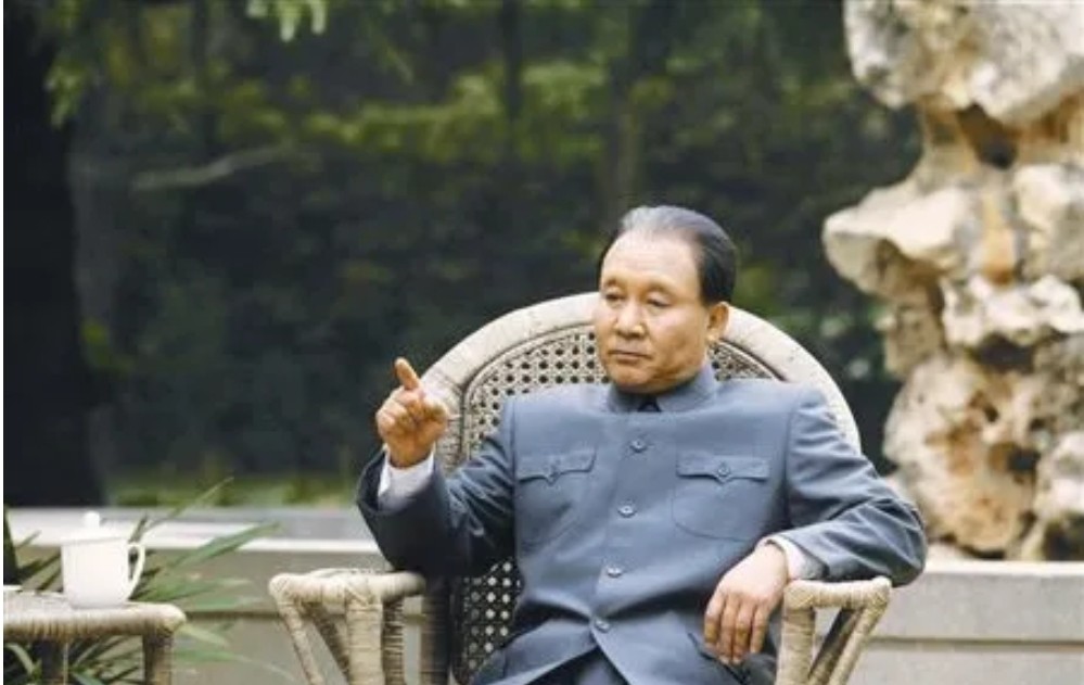曾道道人資料免費(fèi)大全，探索個(gè)人經(jīng)歷與成就的奧秘，曾道道人資料大全，揭秘個(gè)人經(jīng)歷與成就奧秘