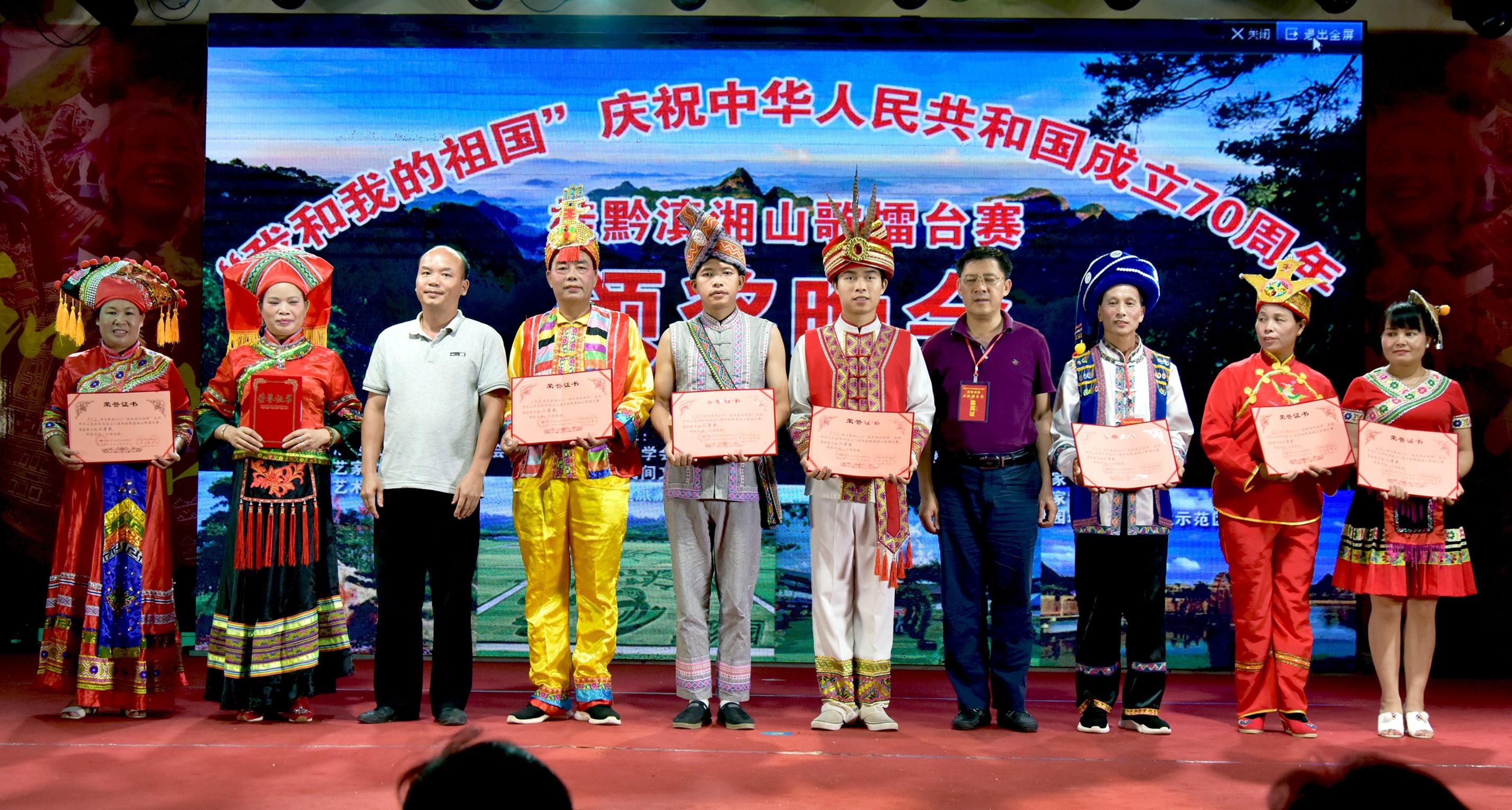 王中王免費四肖選一肖，揭秘真相與策略，王中王免費四肖選一肖，真相揭秘與策略探討