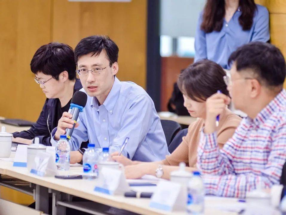 王中王一肖中持嗎？深度解析背后的故事與真相，揭秘王中王一肖背后的故事與真相，深度解析與真相探討