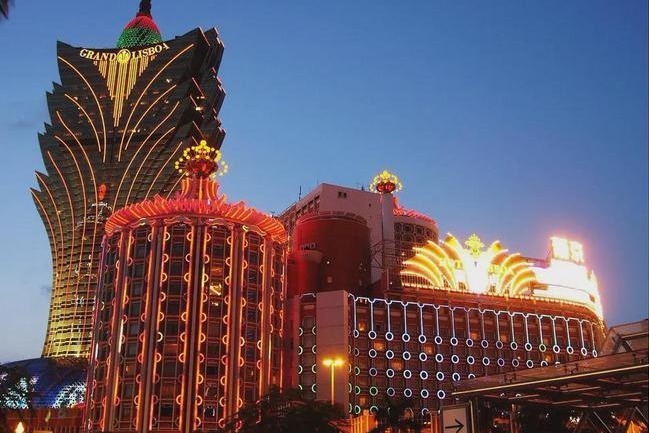 澳門鳳凰網(wǎng)三肖三準(zhǔn)，揭秘精準(zhǔn)預(yù)測(cè)背后的秘密，澳門鳳凰網(wǎng)三肖三準(zhǔn)揭秘精準(zhǔn)預(yù)測(cè)真相