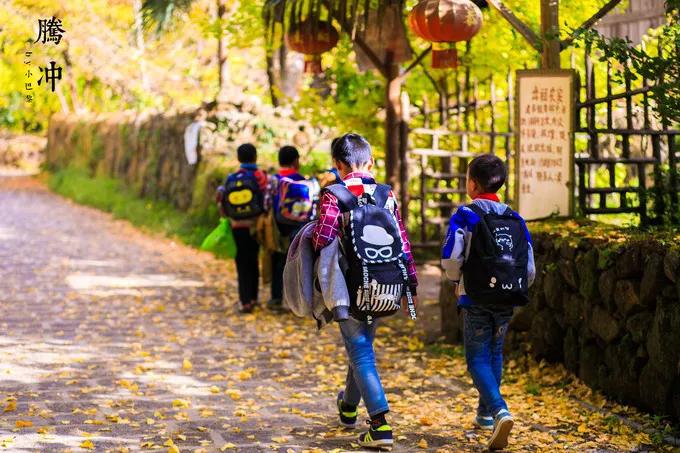 小學生旅游必去的地方——探索知識的海洋，培養視野的廣闊，小學生旅游必去之地，拓寬視野，探索知識海洋的奇妙之旅