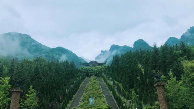 湖北神農架旅游景點介紹——探秘自然之美的絕佳去處，湖北神農架探秘自然之美，絕佳旅游景點介紹