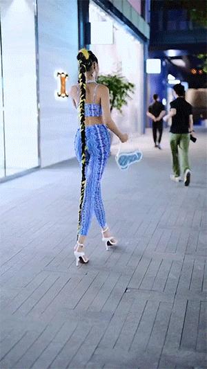 姐姐，不可以這么做，姐姐，請勿如此行事