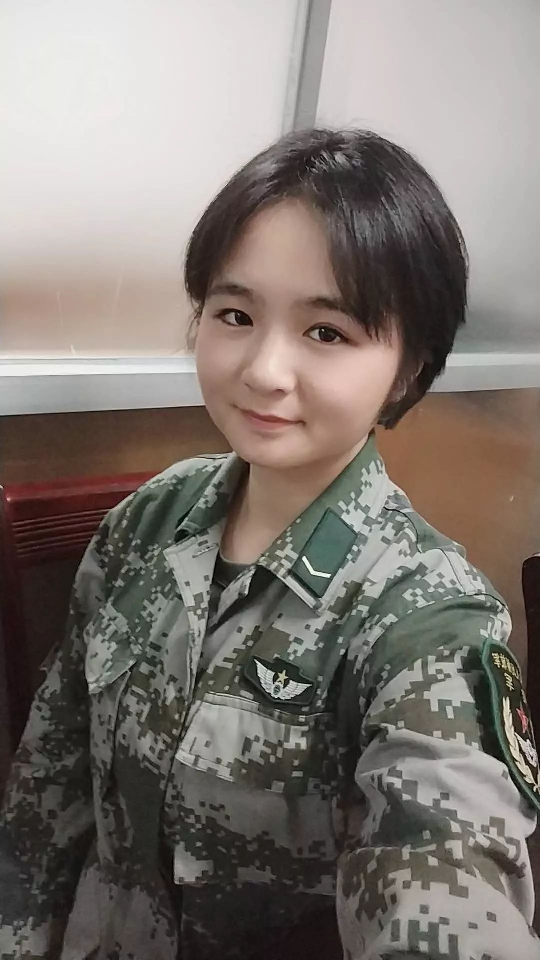 關于女性參軍，家庭背景與女兵選拔的可能性探討，家庭背景與女性參軍，女兵選拔的可能性探討