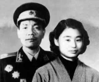 鐵血中文網(wǎng)，引領(lǐng)在線閱讀新風(fēng)尚的領(lǐng)先平臺(tái)，鐵血中文網(wǎng)，引領(lǐng)在線閱讀新風(fēng)尚的領(lǐng)航平臺(tái)