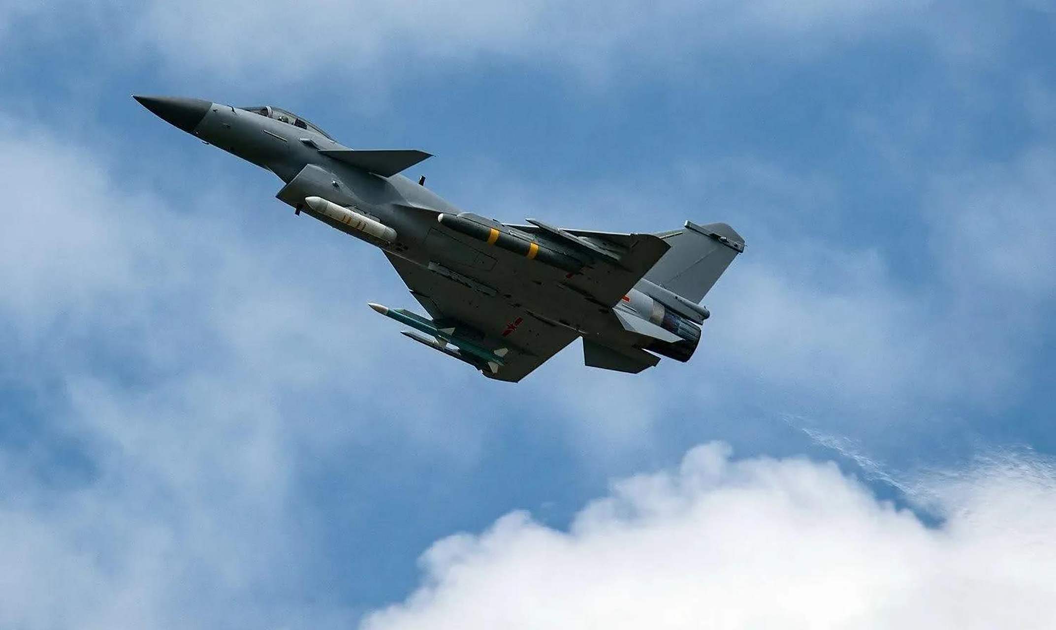 殲十C，中國(guó)空軍新一代戰(zhàn)斗機(jī)的卓越性能與技術(shù)創(chuàng)新，殲十C，中國(guó)空軍新一代戰(zhàn)斗機(jī)的卓越性能及技術(shù)創(chuàng)新揭秘