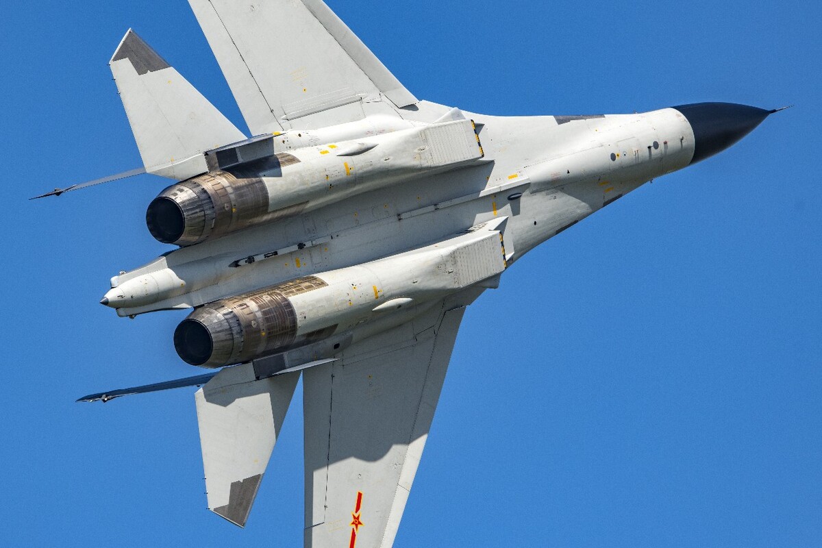 殲-11BS戰斗機，性能卓越與先進技術的完美結合，殲-11BS戰斗機，卓越性能與尖端技術的完美融合