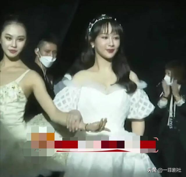 最新娛樂圈爆料,明星動態一網打盡,娛樂圈最新爆料速遞,明星動態全掌握