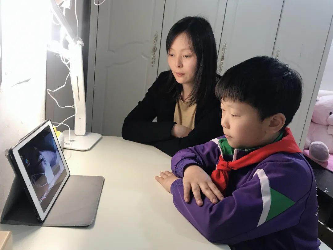 小學(xué)生新聞,探索成長之路的點(diǎn)滴精彩,小學(xué)生新聞,成長之路的點(diǎn)滴精彩探索