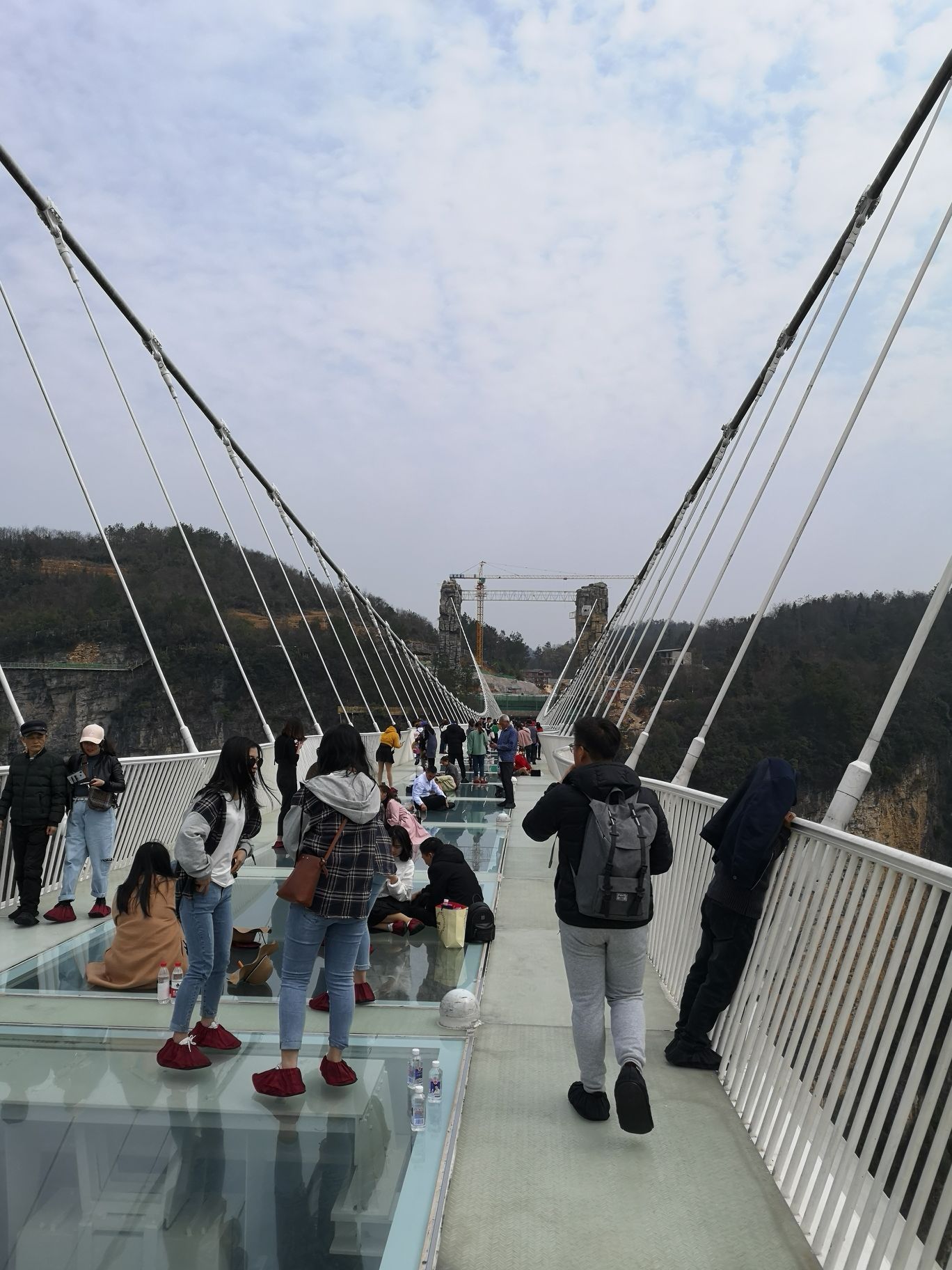 揭秘玻璃橋旅游景點(diǎn)所在地——探索極致高空體驗(yàn)之旅,揭秘玻璃橋旅游景點(diǎn),高空極致體驗(yàn)之旅