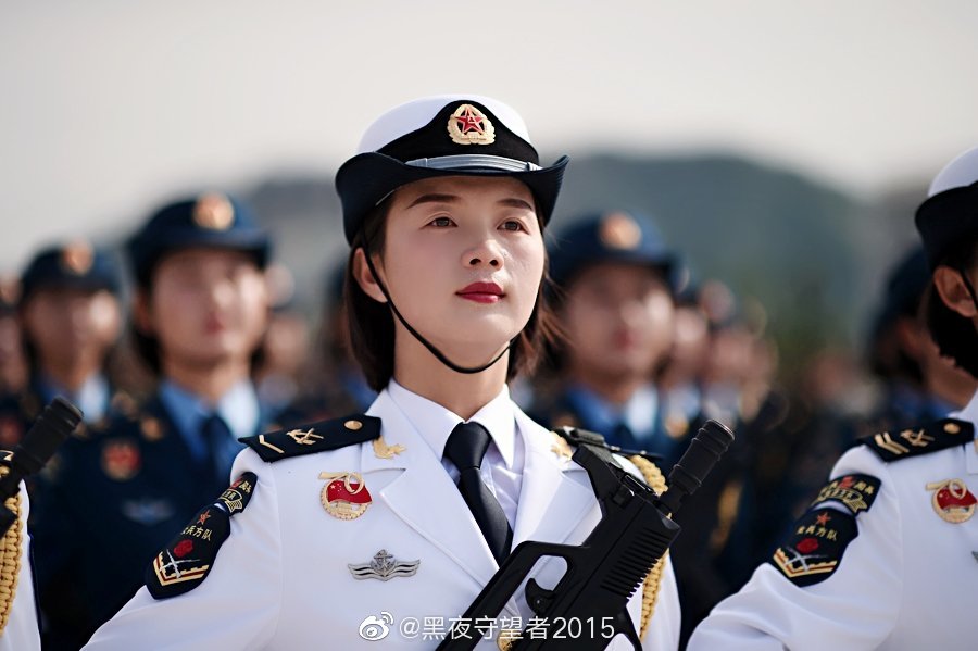 女兵方隊,展現新時代巾幗英雄風采,女兵方隊,展現新時代巾幗英雄風采閃耀閱兵場