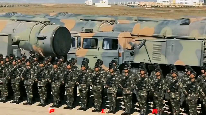 軍事圖片高清大圖,歷史與現代的戰爭影像展示,軍事圖片高清展示,歷史與現代的戰爭影像大觀