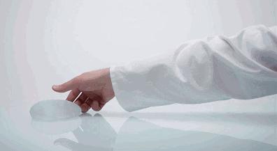關于假體隆胸取出手術費用解析,假體隆胸取出手術費用全面解析