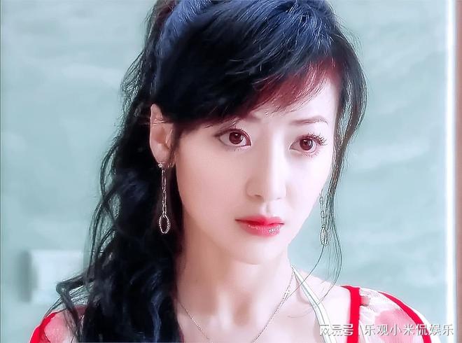 演員戴向宇個人資料,揭秘中國影視新星的風采,揭秘中國影視新星——演員戴向宇的個人資料與風采