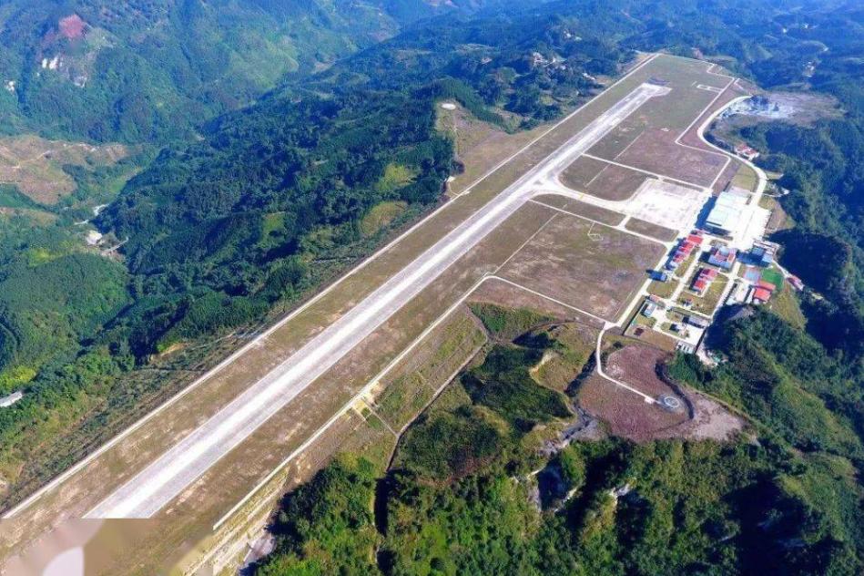 中國航母數(shù)量概覽,揭秘中國海軍航母實力,揭秘中國海軍航母實力,航母數(shù)量概覽