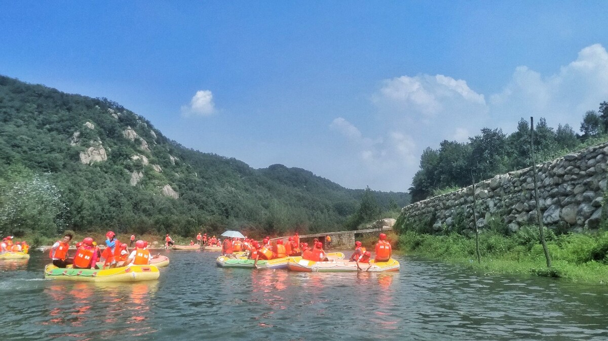 堯山漂流,盡享激流勇進的探險之旅,堯山漂流,激流勇進的探險之旅體驗