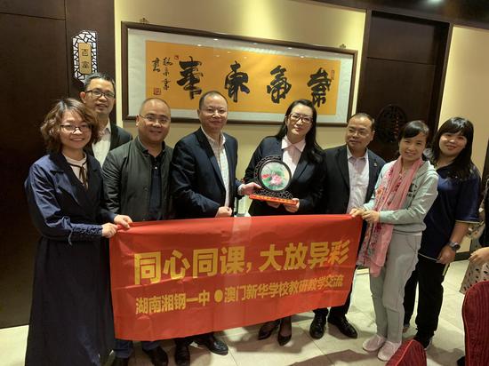 新澳門一碼一肖一特一中第52期看圖解析與預測報告,澳門一碼一肖一特一中的第52期解析與預測報告