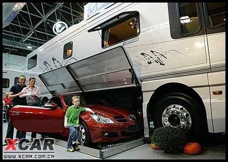 探索澳門未來(lái)，2025新澳門正版免費(fèi)資本車展望，澳門未來(lái)展望，2025資本車正版免費(fèi)探索之旅