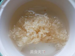 銀耳的做法大全,烹飪多樣美味佳肴,銀耳烹飪指南,多樣做法,美味佳肴