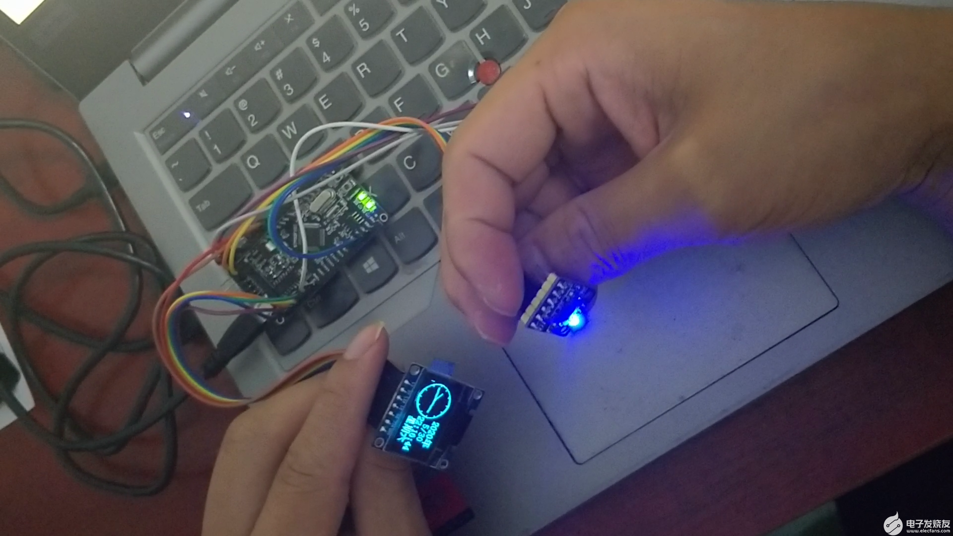 桌面時鐘,功能與選擇指南,桌面時鐘,功能特性與選擇指南