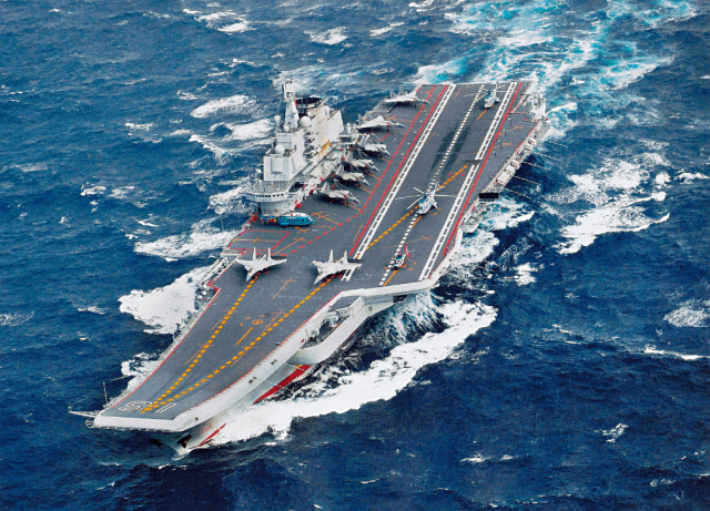 殲-35與遼寧艦，中國海軍航空力量的雙璧合璧，殲-35與遼寧艦，中國海軍航空力量的完美融合