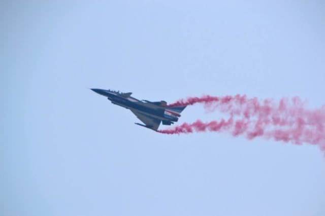 殲-10與F-16在巴基斯坦，技術比拼下的空戰(zhàn)實力對比，巴基斯坦空戰(zhàn)實力比拼，殲-10與F-16技術對決