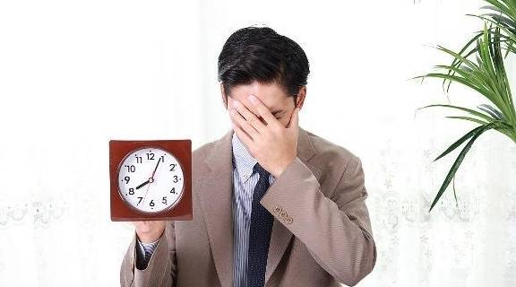 男人多久算正常時間——探究男性性行為持續時間之謎，男性性行為持續時間之謎，正常時間范圍探究