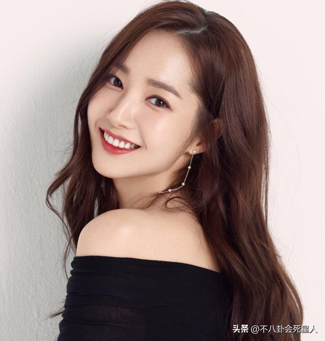 韓國炙手可熱的女星，璀璨星光照亮娛樂圈，韓國炙熱女星，璀璨星光閃耀娛樂圈